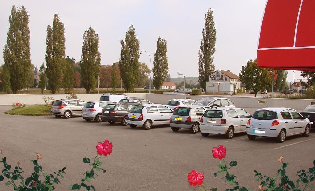 Le Chagny Hotel Chagny  Luaran gambar